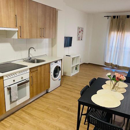 Apartamentos Urgel Madrid Extérieur photo